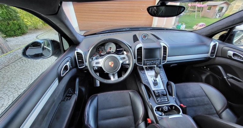 Porsche Cayenne cena 67700 przebieg: 159000, rok produkcji 2013 z Żywiec małe 781